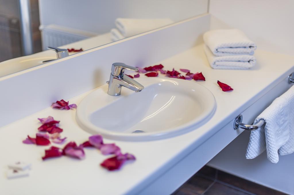 Amethysthotel Mantler Maissau Esterno foto