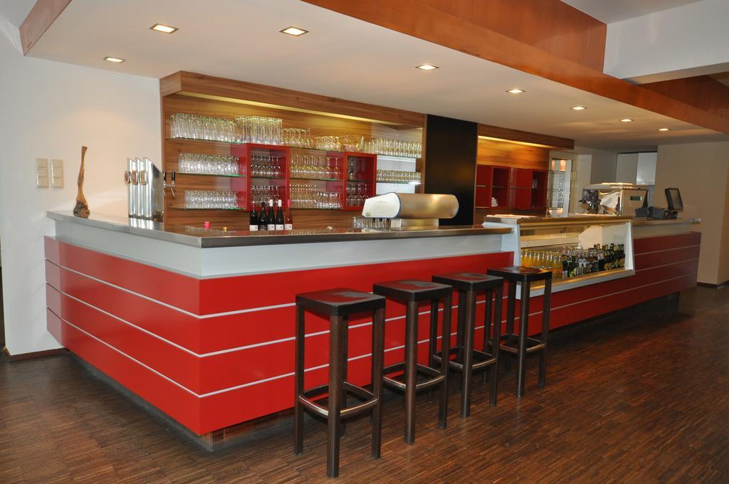 Amethysthotel Mantler Maissau Esterno foto